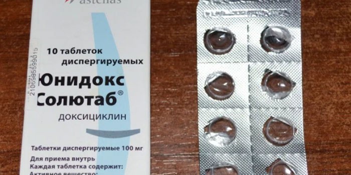 Таблетки Юнидокс Солютаб в упаковке